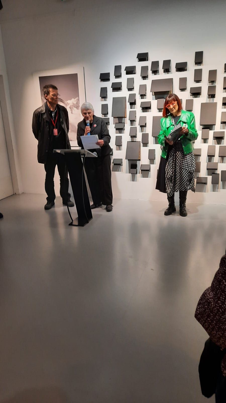 Pilar, Véronique et Aimable