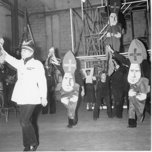 Passion du Général Franco, 1972, 2 entrepots Ney-Calberson (Paris 18e)